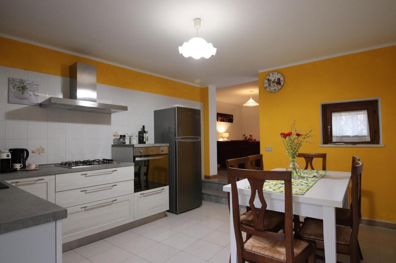Casa Vacanze Al Borgo Caprino Veronese Luaran gambar
